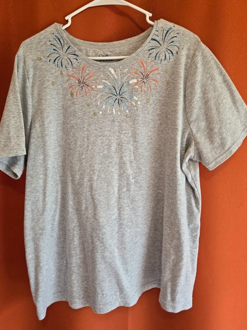 Croft & Barrow Women's Plus 1X The Classic Tee Gray Fireworks Top T-Shirt